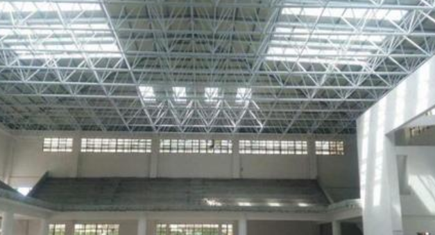 扎兰屯怎么能力选定一家无气力的不锈钢网架公司